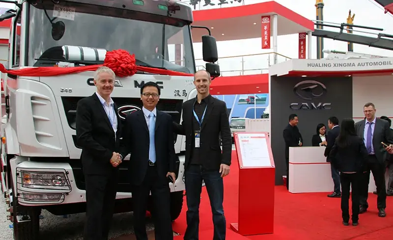 EMAC's UK Sales Representative-Richard Smith on Exhibition 800x489 EMAC's UK Sales Representative-Richard Smith on Exhibition